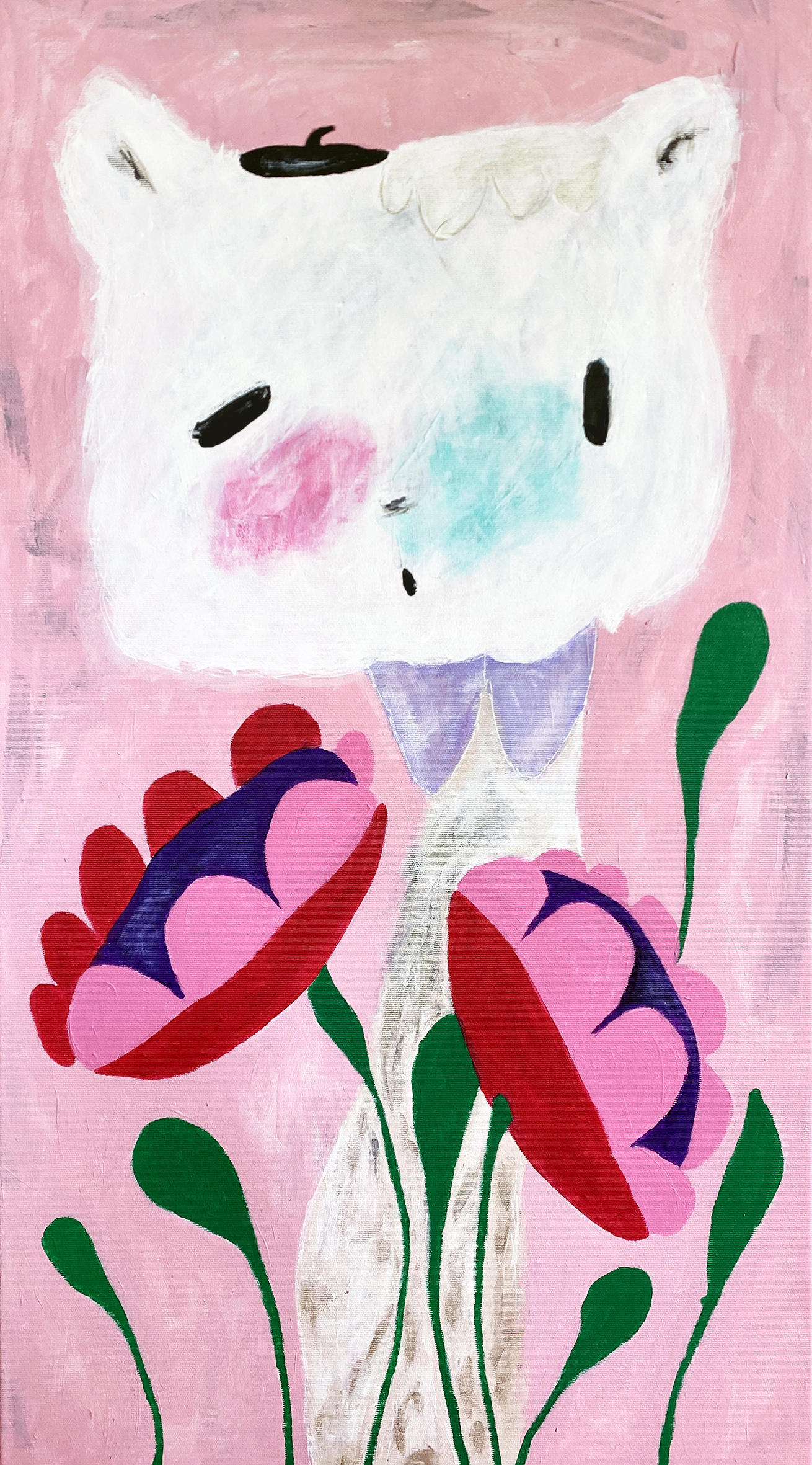 Valkoinen kuvitettu nalle ja värikkäitä kukkia vaaleanpunaisella taustalla.