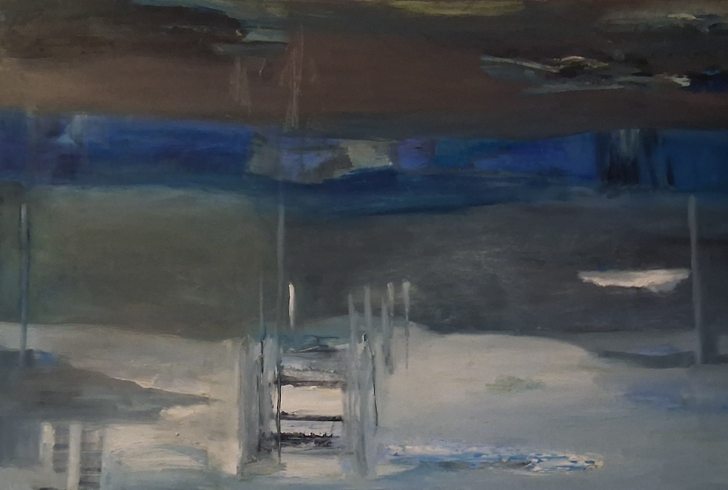 Yöllinen kuva sillasta, joen yli vapauteen. Vapauden voi kokea parhaiten unessa.